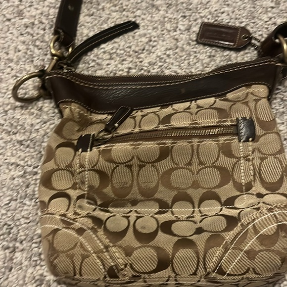 Authentic Coach bag - Picture 4 of 11